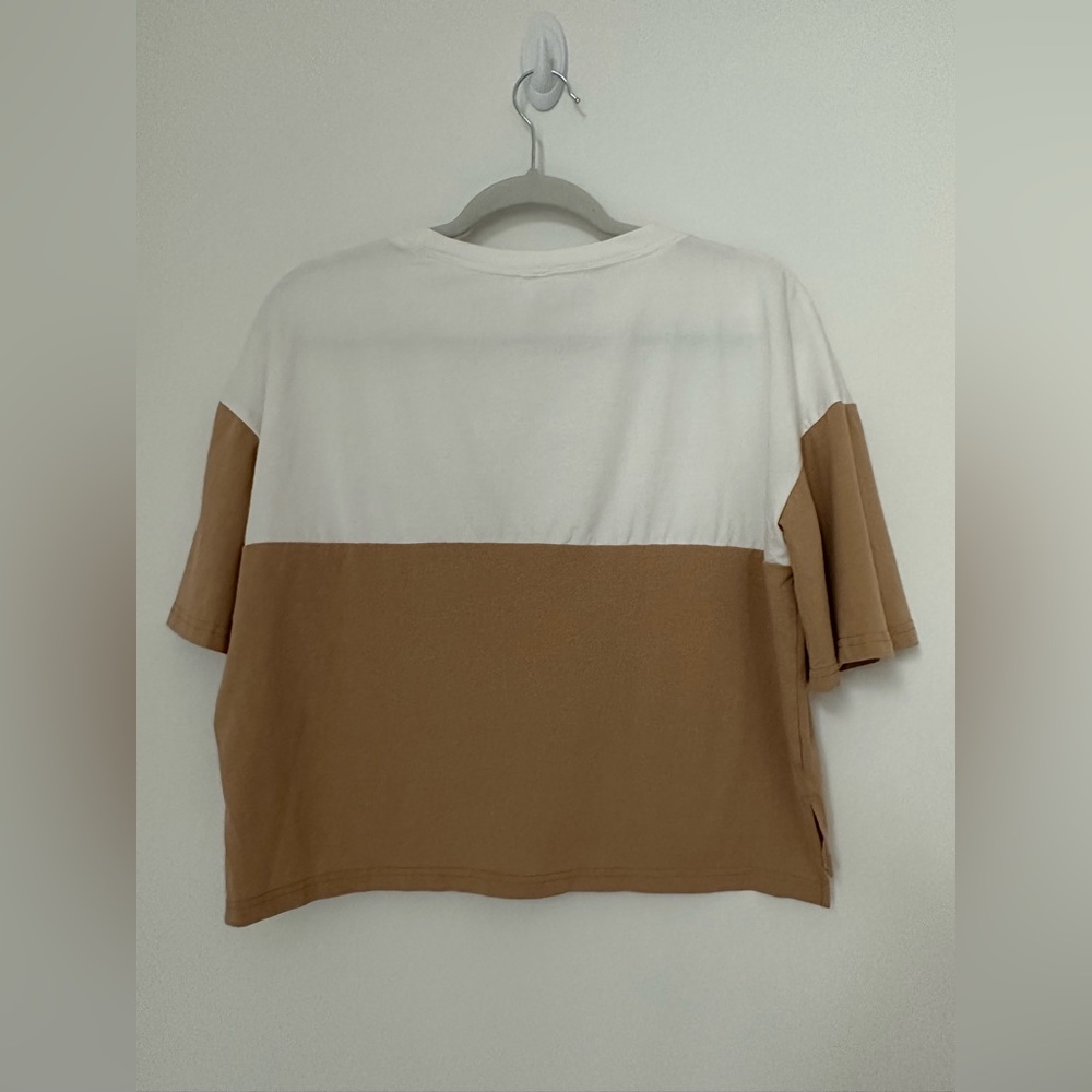 Color Block Top - Picture 3 of 3